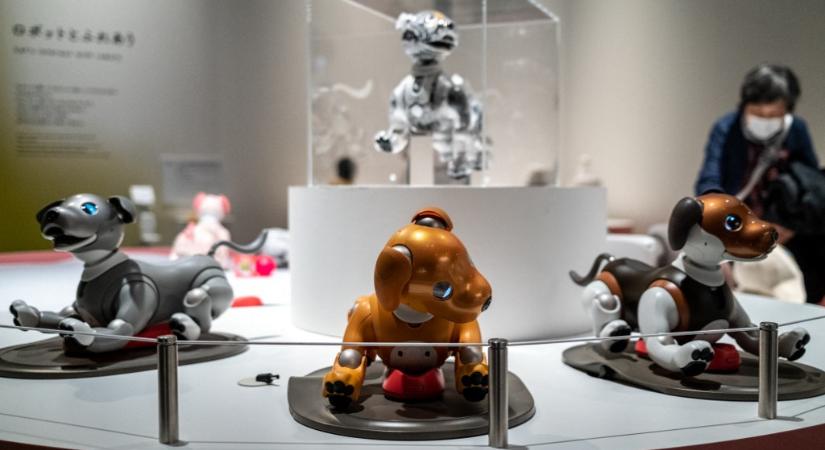 A Sony készen áll a humanoid robotok gyártására, már csak az alkalomra várnak