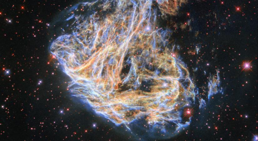 Nem spagettiszörny, hanem fényes szupernóva-maradvány látható a Hubble űrtávcső friss felvételén