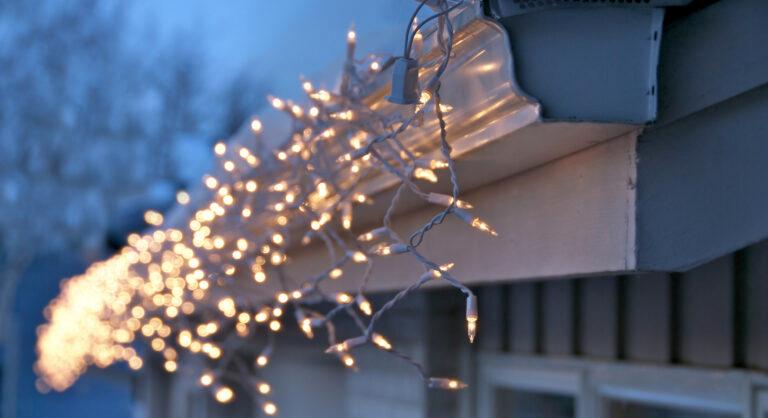 Karácsony számokban – Mennyit spórolhatunk, ha kevesebbet kapcsoljuk be a fényfüzéreket?