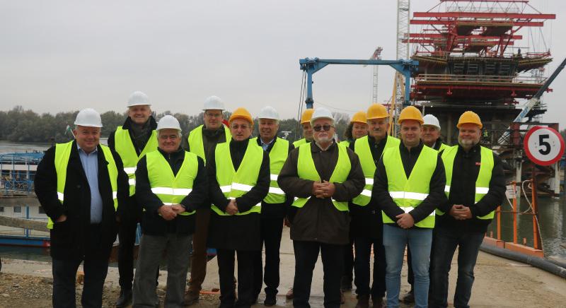 TEIT-es polgármesterek tájékozódtak a Kalocsa-Paks Duna-híd építéséről