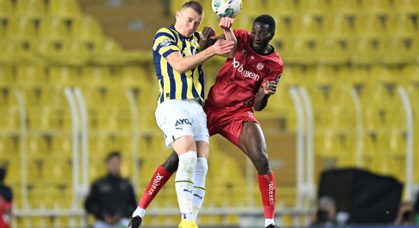 Süper Lig: Szalai Attiláék a török pontvadászat élén – KÖRKÉP