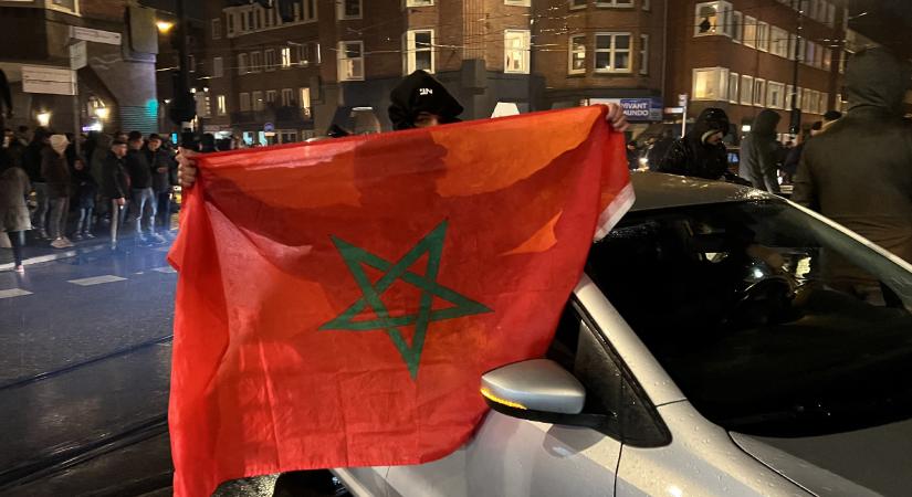 Több mint ötven embert tartóztattak le Hollandiában a Marokkó-Spanyolország meccs után