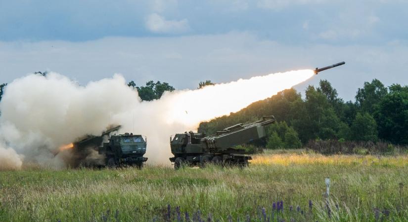 Az oroszok ukrán HIMARS-rakéták kilövésével büszkélkednek