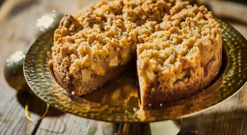 Almás crumble-torta