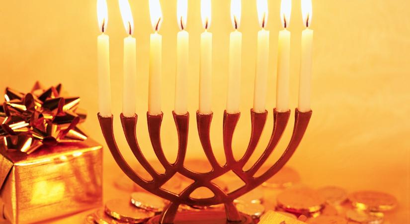 Ma van a zsidó Hanukkah, a felavatás ünnepének első napja