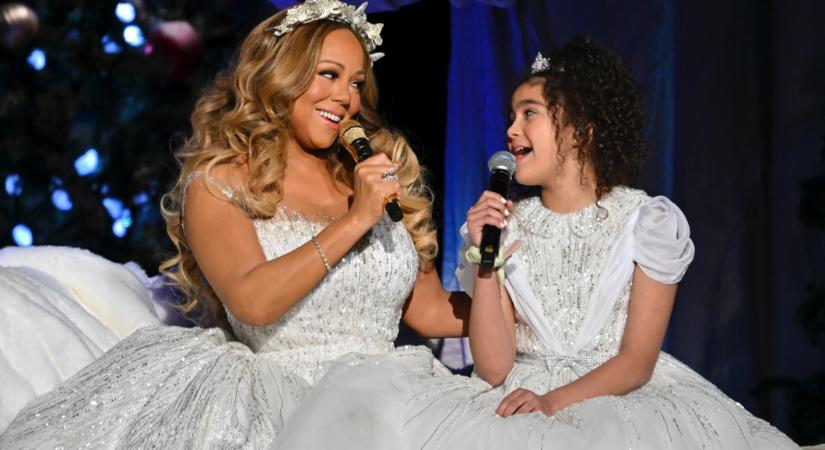 Videó: Így énekel Mariah Carey 11 éves lányával közösen