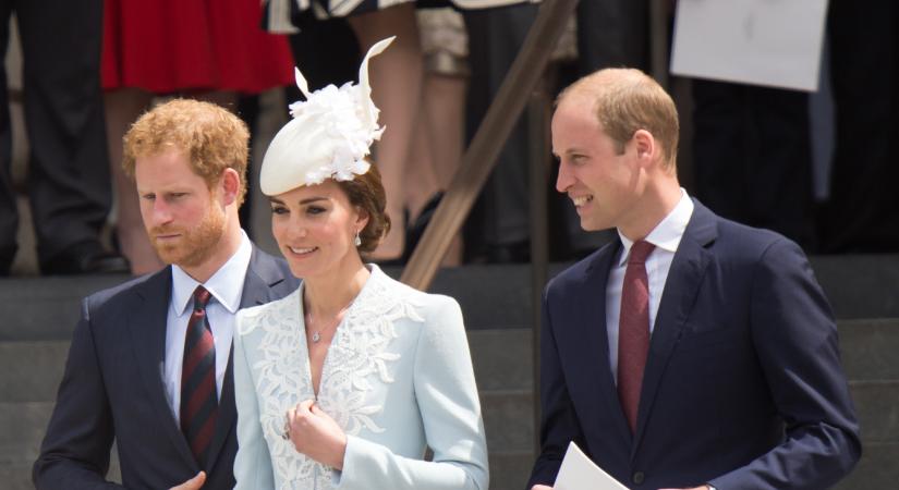 Botrányok és tragédiák - súlyos év volt 2022 a brit királyi családnak