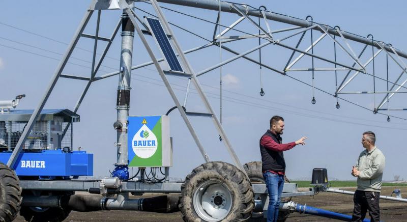 Közel 500 millió forint értékű precíziós gazdálkodást segítő pályázat valósult meg Dusnokon - Interjú Szabadi Árpád gazdálkodóval