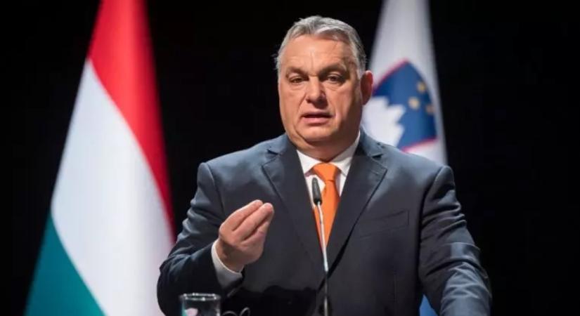 Petárda helyett itt az év végi durranás: az egész ország Orbán legújabb képén röhög