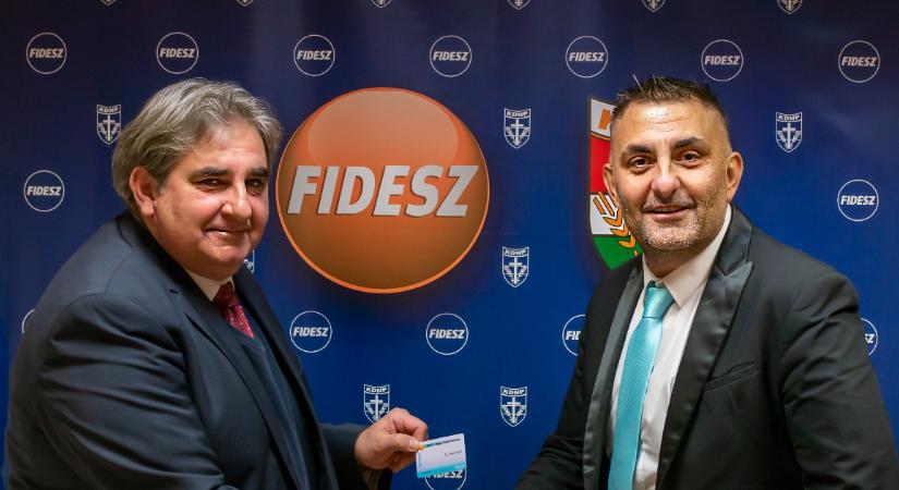 Gáspár Győző megkapta a Fidesz-tagkártyáját