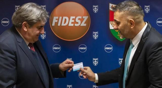 Gáspár Győző átvette Fidesz-tagkártyáját