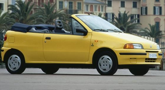 Hihetetlen: 2023-ban oldtimer korba lép a kis olasz járgány, a Fiat Punto