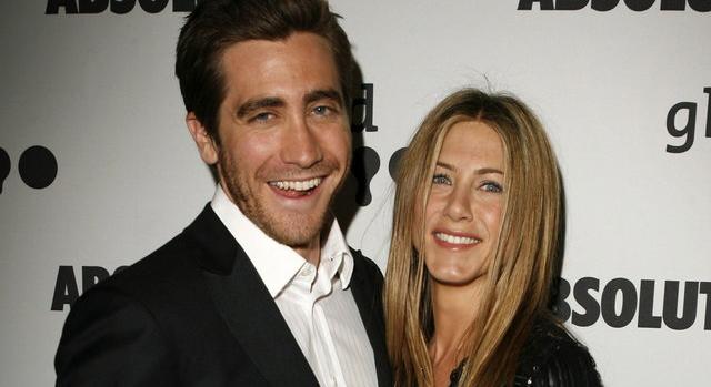 Jake Gyllenhaal szerint rettenetes volt Jennifer Anistonnal ágyba bújni