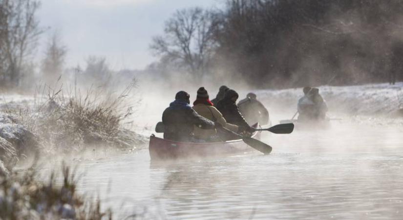 Télen sem fagy be a csodás magyar patak: mesés látvány, ahogy gőzölög a hidegben