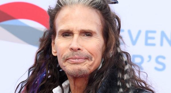 Egészségügyi problémák miatt lemondta fellépését Steven Tyler