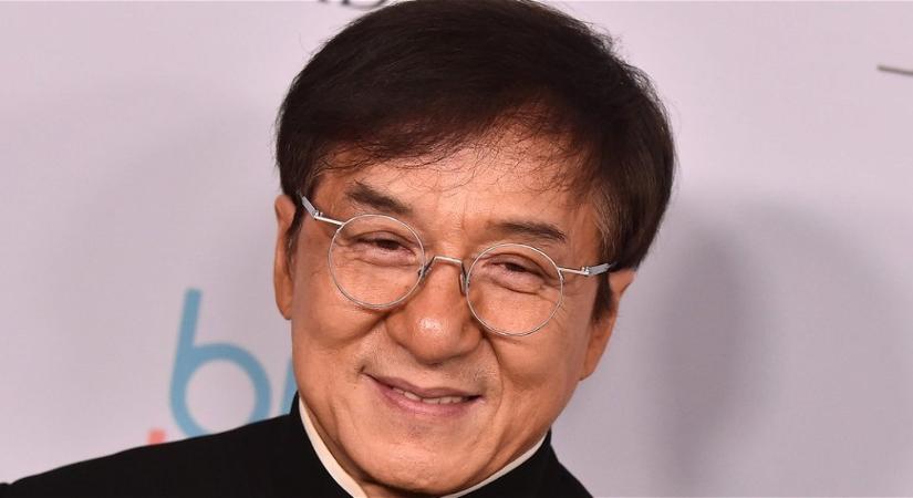 Meghalt Jackie Chan, végzetes autóbalesetet szenvedett - felháborító álhír terjengett a színész haláláról