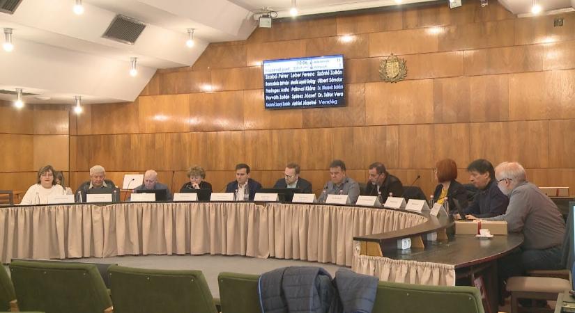 Rendkívüli ülést tartott Paks képviselő-testülete