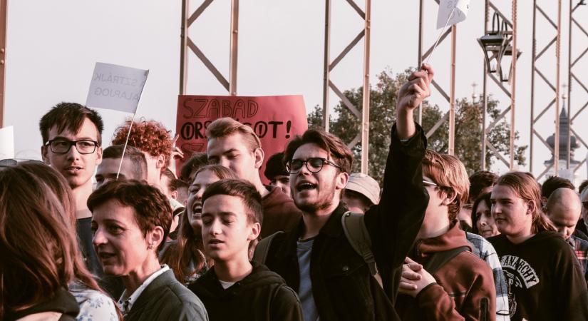 Egyeztetést ígér az Egységes Diákfrontnak a kormány