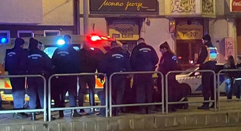 Halálra késeltek egy rendőrt Újbudán, kettőt pedig megszúrtak