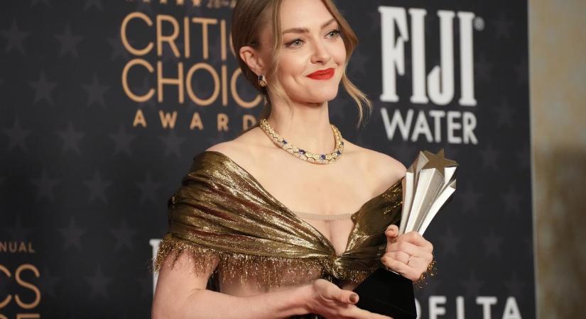 Amanda Seyfried majdnem elhagyta a ruháját a Critics Choice-on, de így is vitte a pálmát, íme a gála legjobban öltözött sztárjai
