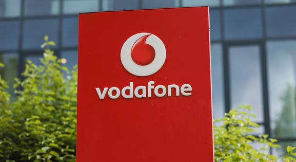 A Vodafone-ügy miatt sem vonható büntetőjogi felelősségre az Orbán-kormány, pedig...