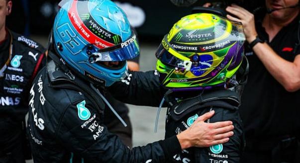 Mercedes: Korábbi tapasztalatai segítették Russellt Hamiltonnal szemben