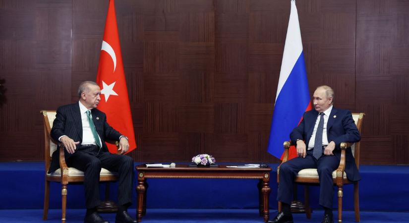 Putyin és Erdogan orosz-ukrán fogolycseréről és gazdasági együttműködésről tárgyalt