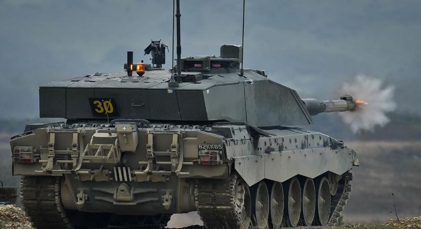 A brit Védelmi Minisztérium megerősítette, hogy Challenger 2 harckocsikat küld Ukrajnába