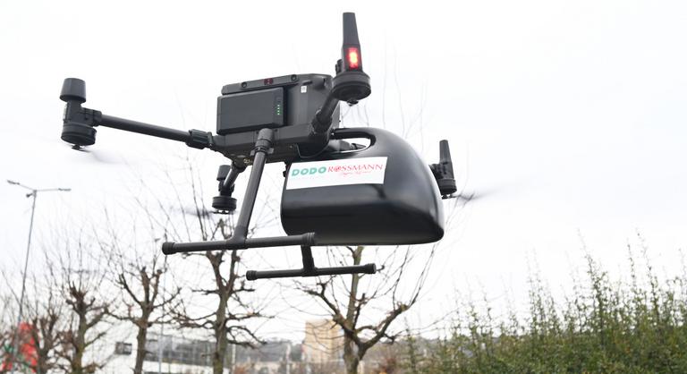 Tesztelik a drónos házhozszállítást Budapesten