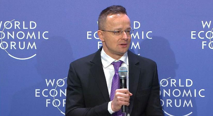 Interjút adott Davosban a CNBC-nek Szijjártó Péter (videó)