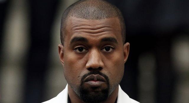 Újsághirdetésben akarják Kanye West tudtára adni az ügyvédei, hogy végeztek vele