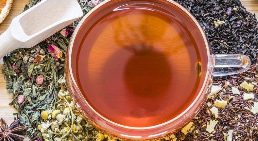 Zsírégető teakeverék házilag: ezek a leghatásosabb hozzávalók