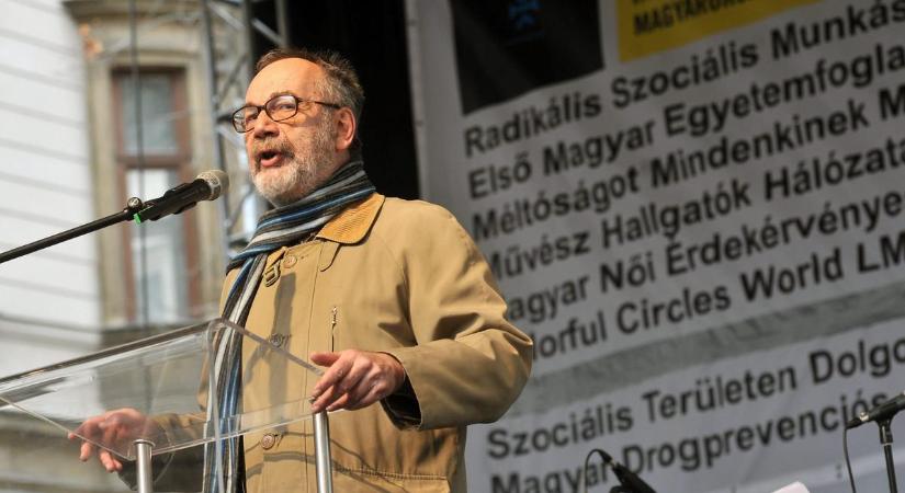 Emléktáblát kap a belvárosban Tamás Gáspár Miklós