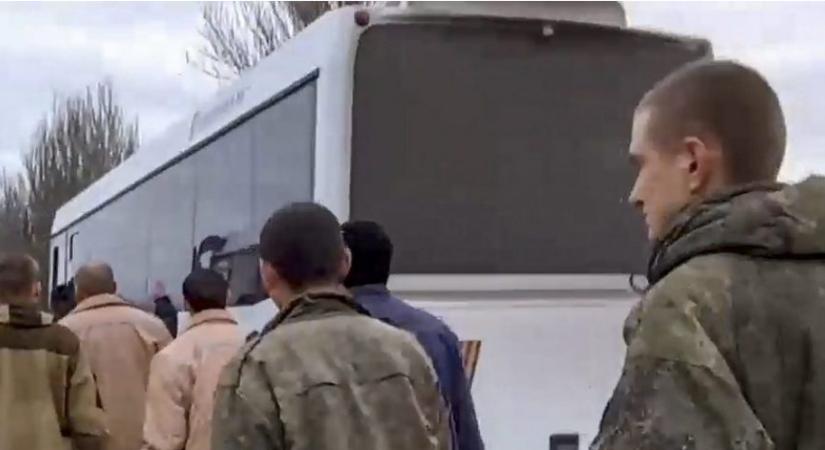 Teljes körű hozzáférést sürget a vöröskereszt az orosz és az ukrán hadifoglyokhoz
