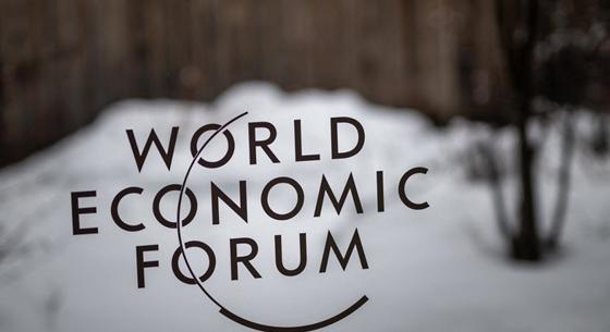 Roubini Davosból: Alvajáró döntéshozók próbálják felvenni a harcot a világválsággal