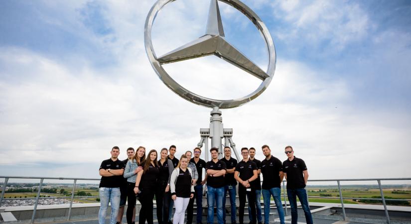 A Mercedes-Benz egy globális ösztöndíjprogram támogatásával segíti a fiatalok fenntarthatósági törekvéseit Magyarországon is