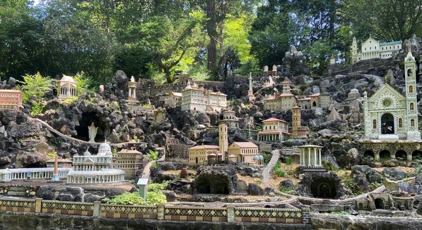 Ave Maria Grotto: miniatűr templomok varázslatos világa