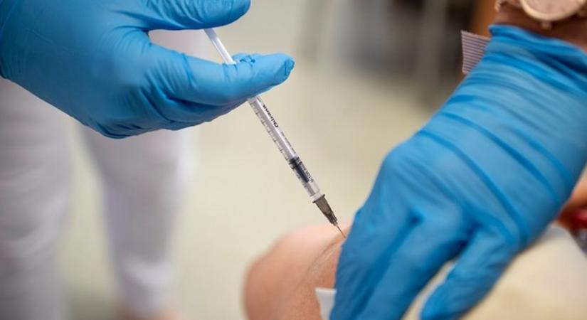 COVID – Elkezdődhet a Sinopharm mRNS-vakcinájának tesztelése