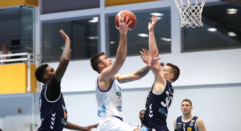 Legyőzte az Oroszlányt a KKK