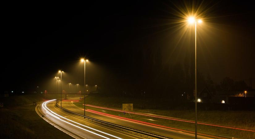 Visszakapcsolják szlovén az autópályák világítását