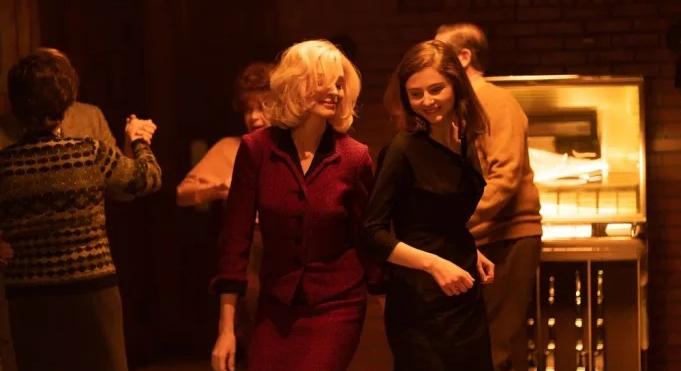 "Jó kislány vagy rossz kislány vagy?": Ezt a kérdést tették fel a 16 éves Anne Hathaway-nek, aki egy új filmjével válaszolta meg azt