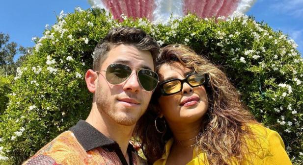 Priyanka Chopra szerint Nick Jonas segít legyőzni a bizonytalanságát