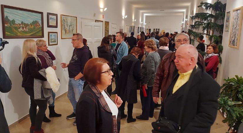 Kiállítással és Cseh Tamás emlékesttel ünnepelték a magyar kultúra napját Kalocsán – galériával