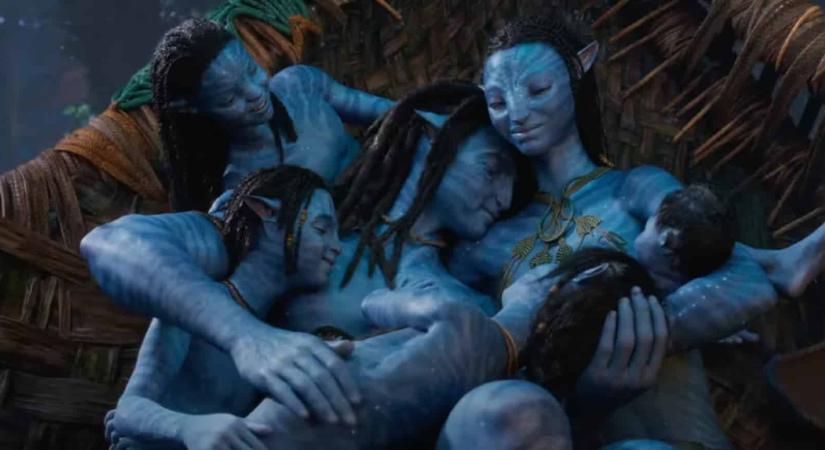 Elérte a 2 milliárdot az Avatar: A víz útja, amivel James Cameron mellett Zoe Saldana is magáénak tudhat egy elképesztő rekordot