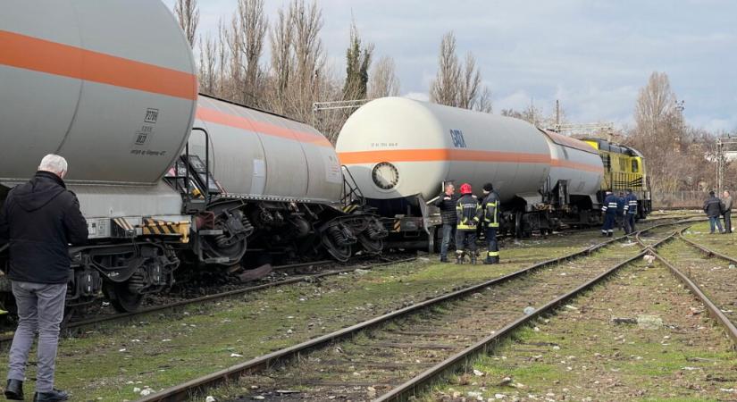 Bakić: Evakuáljuk a környéket, ahol a ciszternák kisiklottak