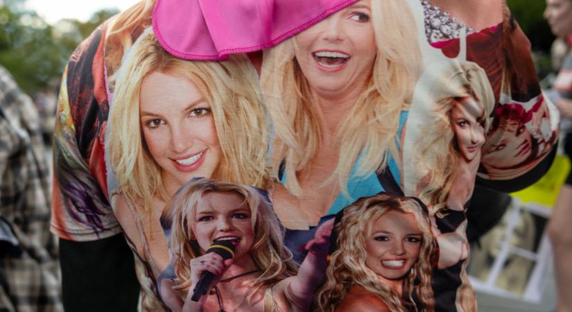 Britney Spearst ismét szabadon gyalázza a média – Tényleg nem tanultunk semmit a múltból?