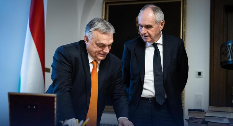 Orbán Viktor önkormányzati vezetővel tárgyalt