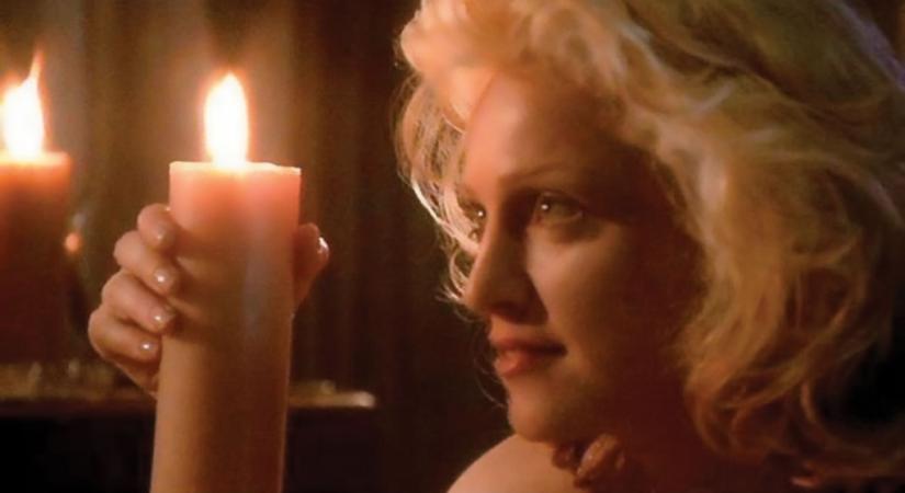 30 éves Madonna erotikus filmje, amiben teljesen levetkőzött - képgaléria