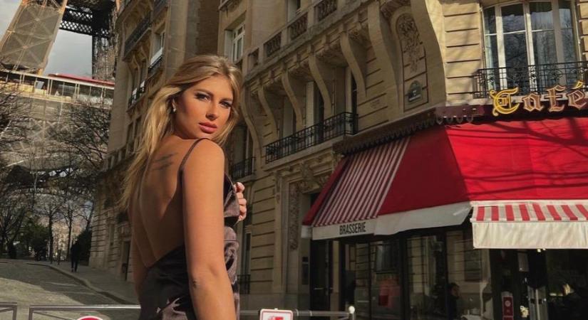 A legrövidebb ruhájában sétálgat Párizs utcáin Szabó Ádám menyasszonya - képek