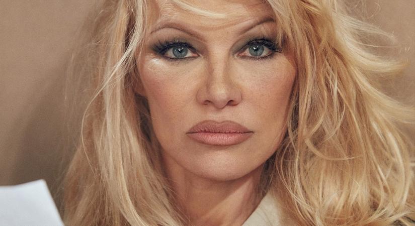 Pamela Anderson szerint a készítők nem keresték fel őt a Pam & Tommy kapcsán